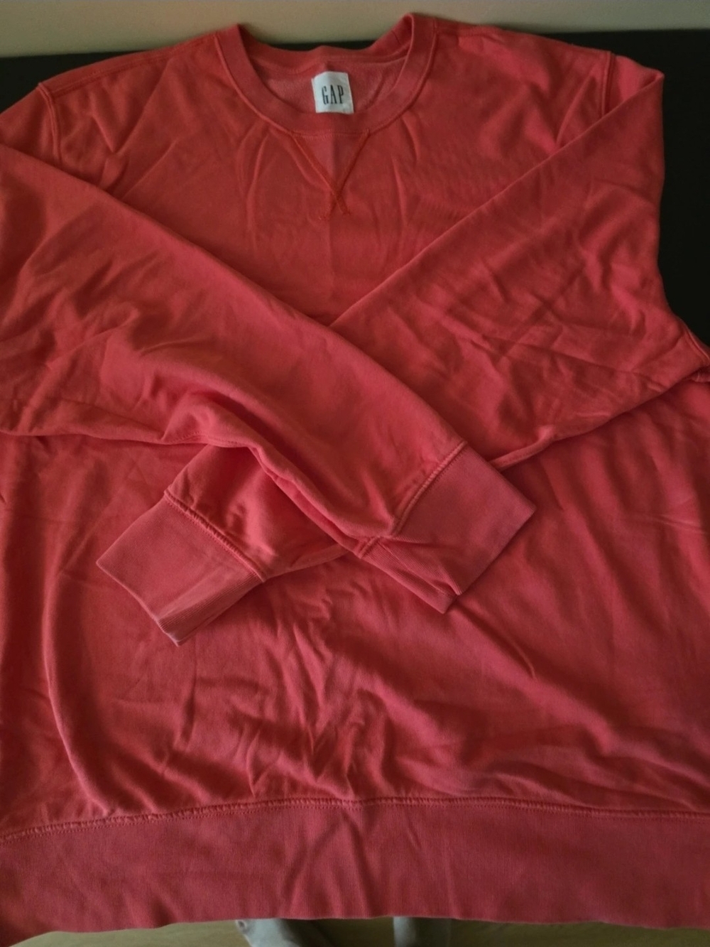 GAP Men's Coral-Pink Crewneck Sweatshirt